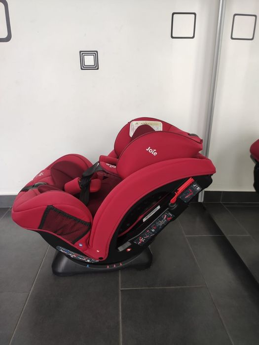 Scaun auto Joie Stages pentru copii între 0 și 25 kg