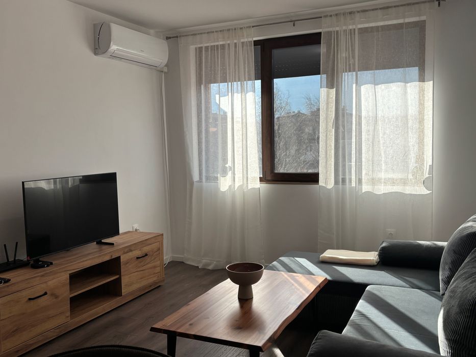 Дава се под наем Двустаен апартамент в Банско - 65 кв.м за 448.8 € - Снимка #3