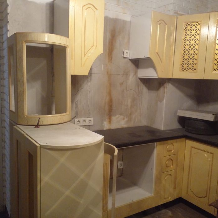 Срочно Продам!!! Кухонный гарнитур