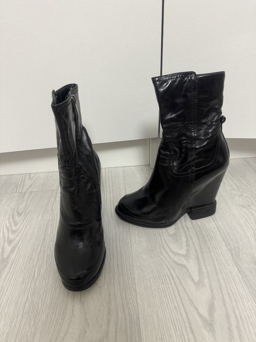 Продам сапожки осень-весна