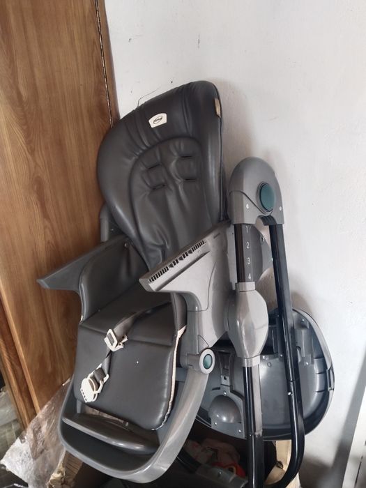 Стул для кормления