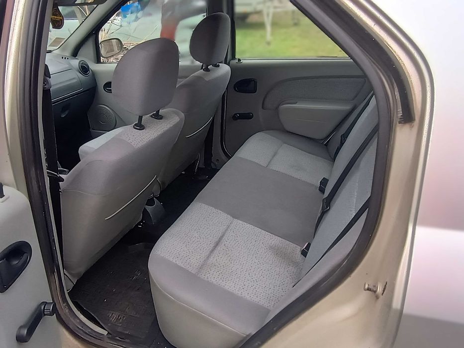 Logan 1,4 benzina,  radiat, perfect functional