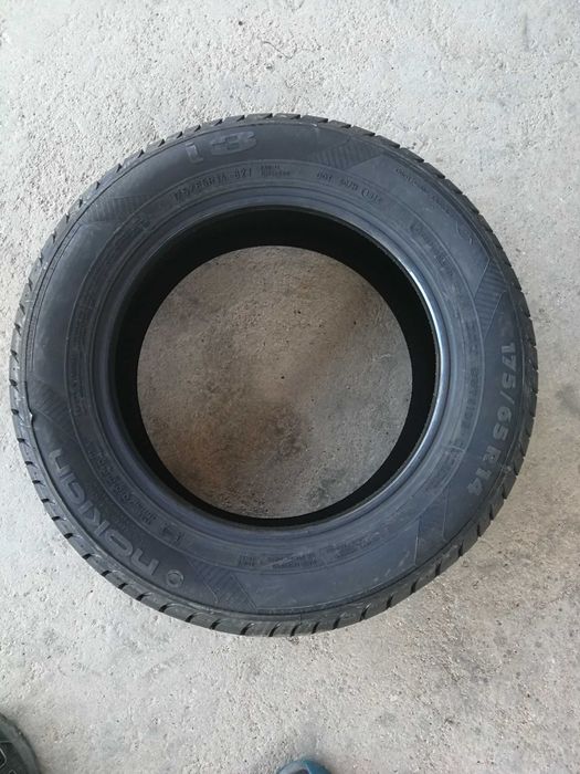 Нови летни гуми R14 175/65 Nokian i3 82T