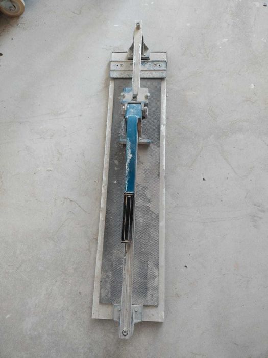 Ручная кафелерезка