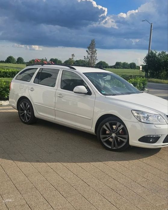 SKODA Octavia 2011 — imagine 3