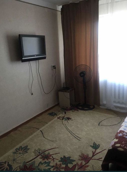 Продается 1 комнатная квартира. Ялангач. Ширин базар. Дом Быта