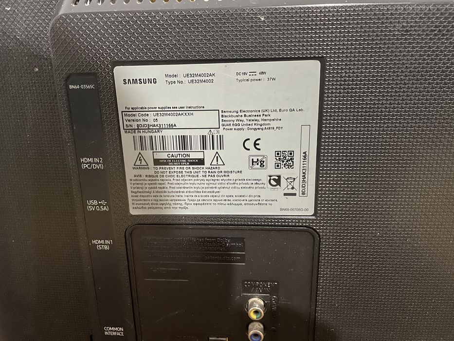 Televizor Samsung 81cm UE32M4002AK pentru piese