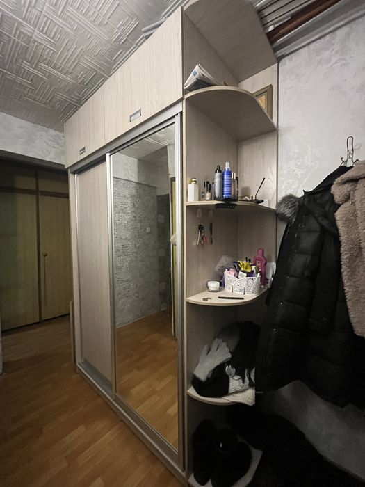 Продам шкаф-купе