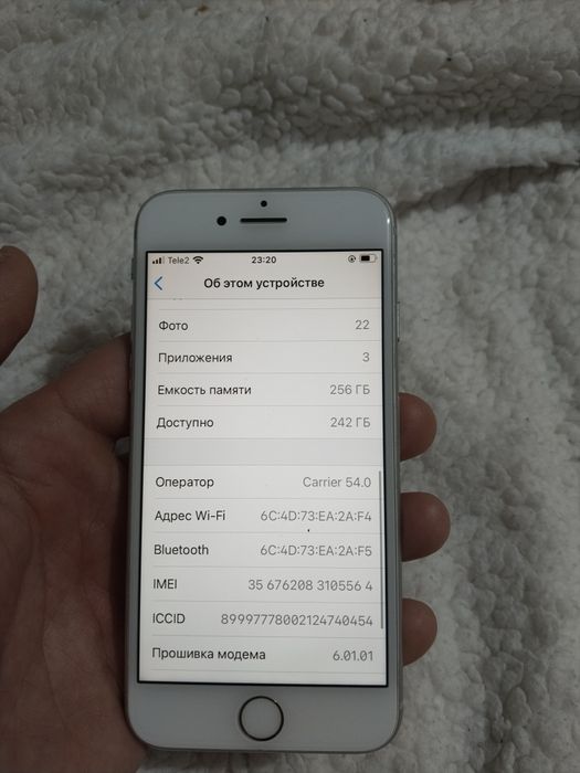 Продам айфон 8 память 256