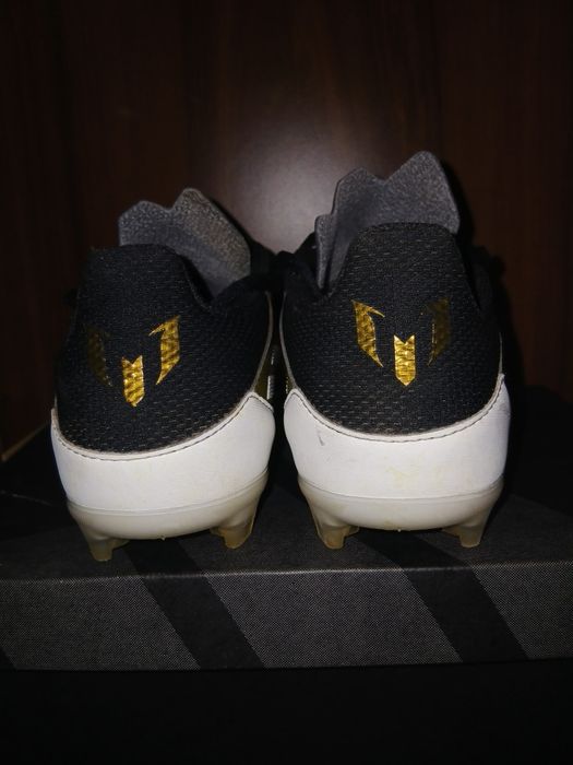 Vând ghete fotbal F50 marimea 36⅔
