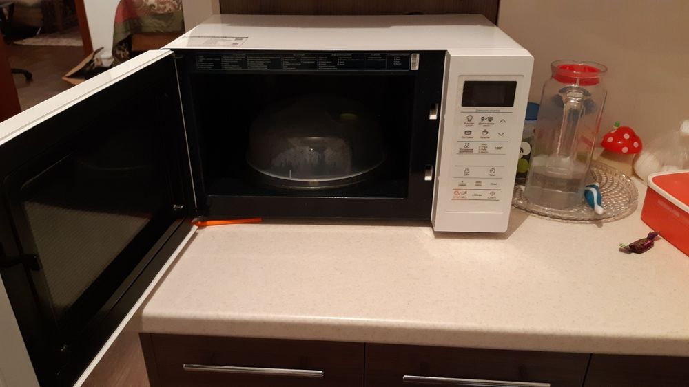 Микроволновая печь