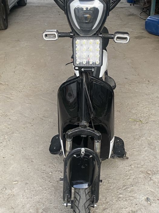 Электроныи скутер леопарт