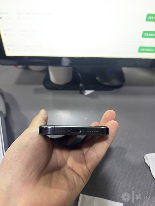 Iphone 15 pro ..