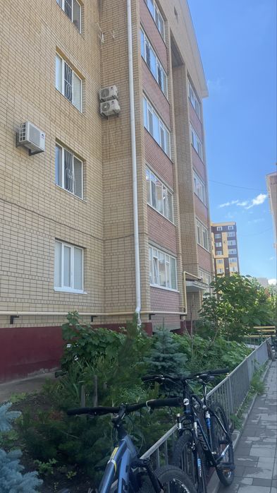 Квартира по суточно 1комн Батыс-2
