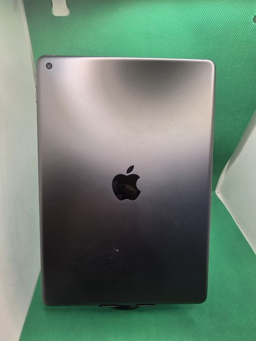 Ipad 7 128GB•Amanet Lazar Crangasi •55845