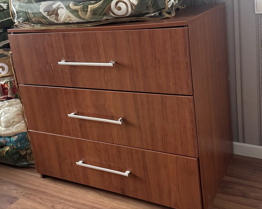 Шкаф из 3 секций