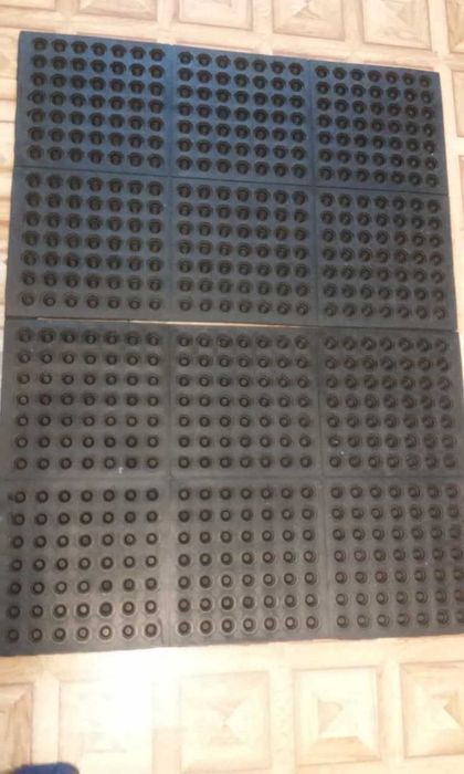 противоскользящие грязезащитные перфорированные коврики