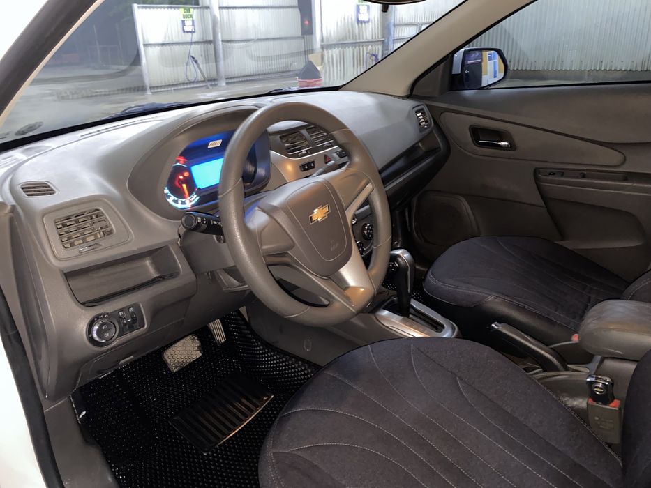 Chevrolet Cobalt 2024 — 5