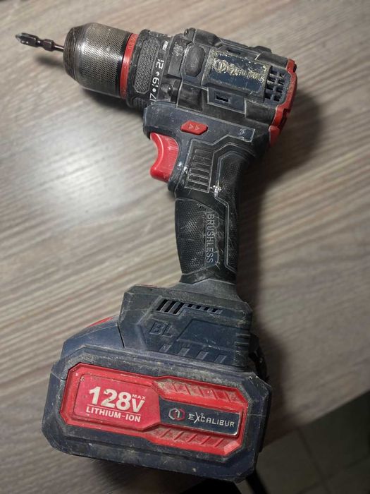 Шуруповерт BRUSHLESS (УРДЖАР) ЛОТ 920788