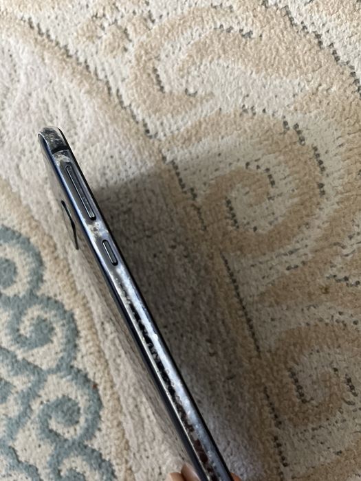 Samsung s10e 128/6 gb