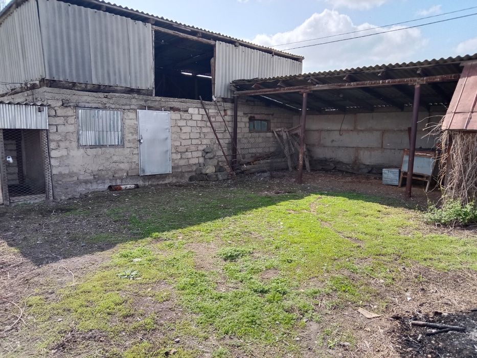 продам участок огорожен