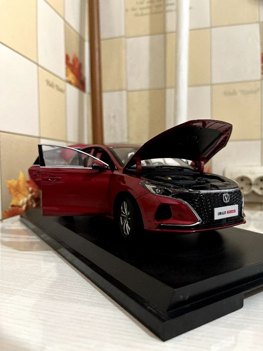 Коллеционная машинка JAC