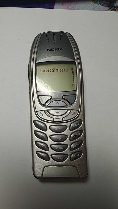 Nokia 6310i пълен комплект E70 Motorola V9