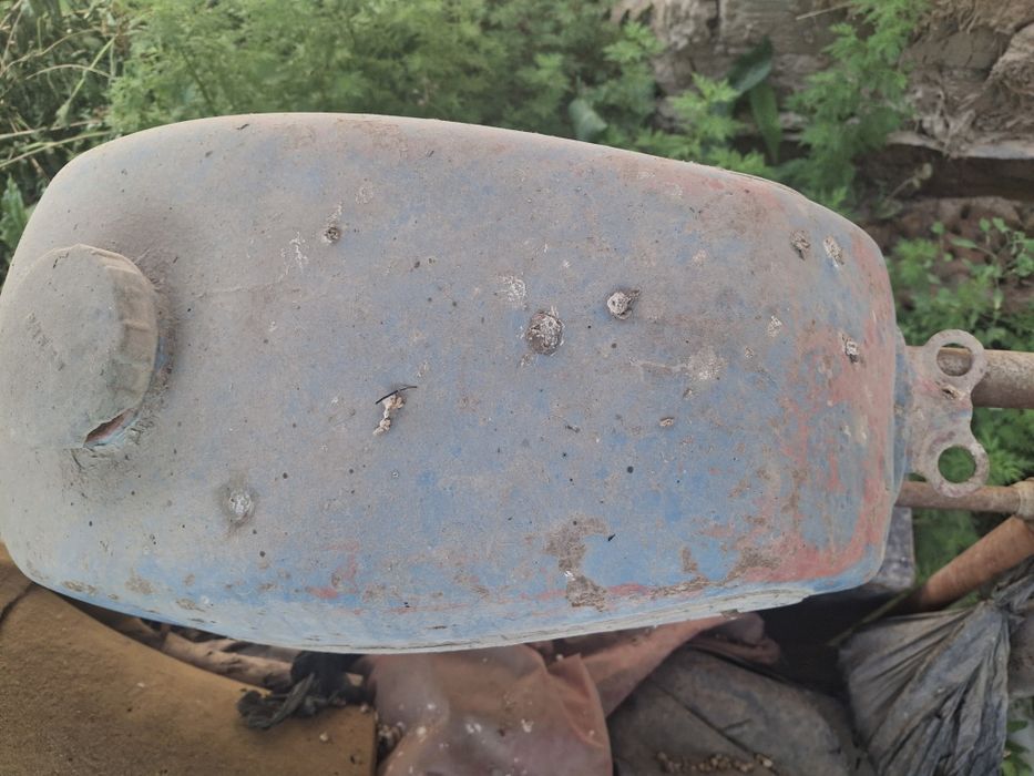 Иж запчасть есть зажигание колодки и многое другое