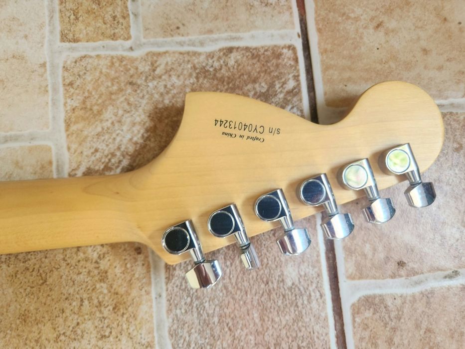 Chitara electrica Squier by Fender afinity