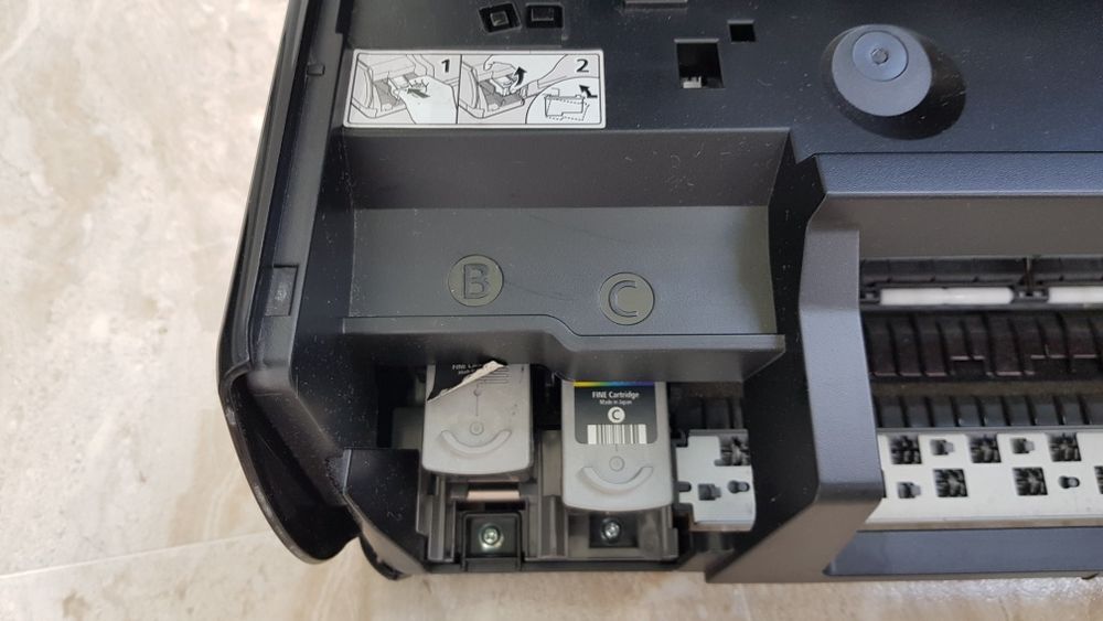 Diverse componente PC - imprimate, monitoare, cabluri, hdd