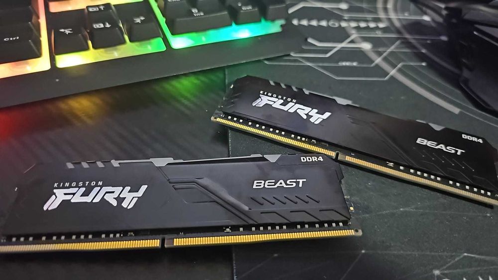 Memorie RAM Kingston Fury RGB, 16 GB, 2x8, CL16, 3200 Mhz