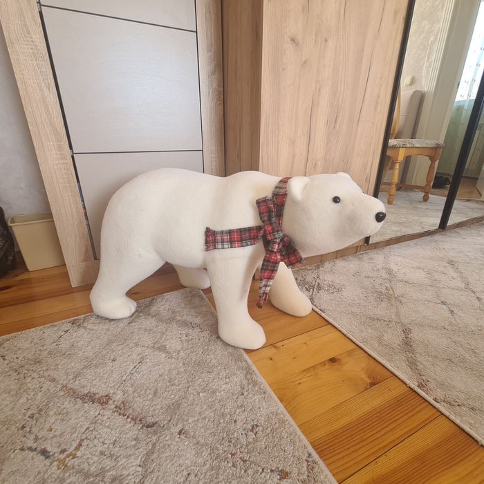 Продам декоративные игрушки