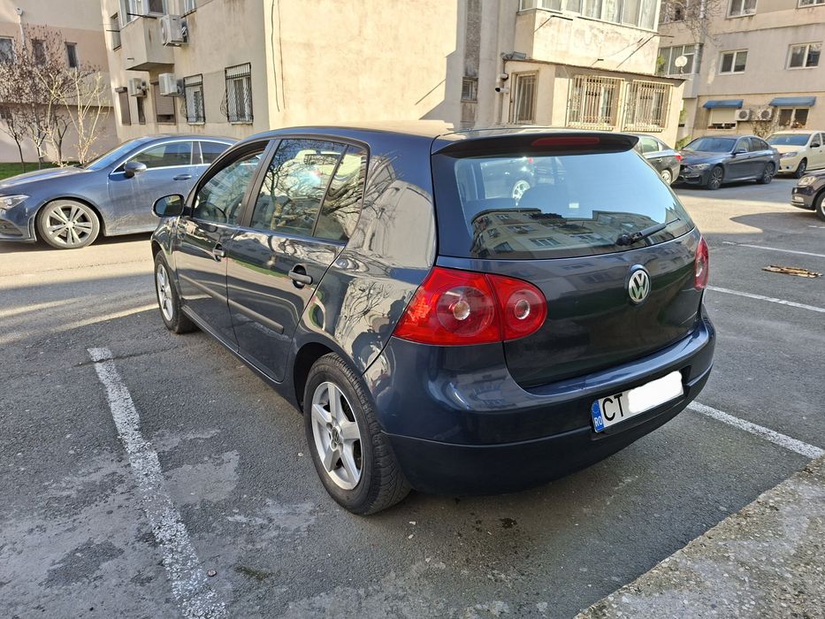 vw golf 5 an 2006 stare impecabilă