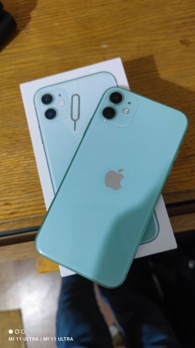 Срочно продаю iPhone 11.