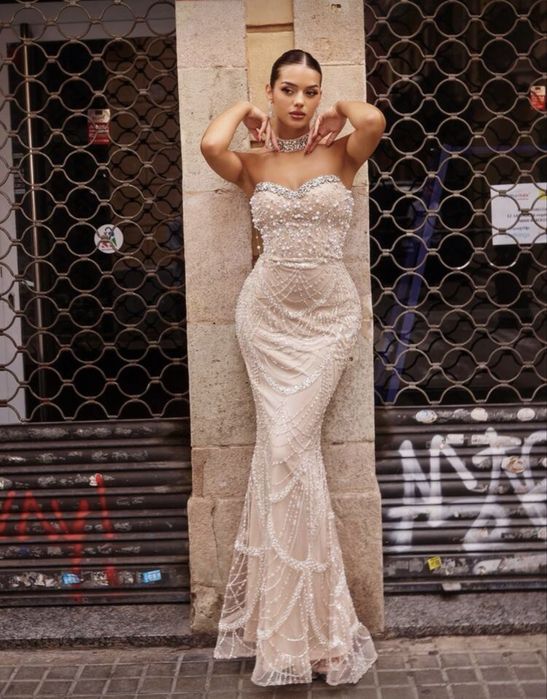 Официална рокля с камъни и перли