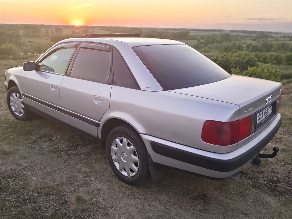 Продам Ауди 100 с4