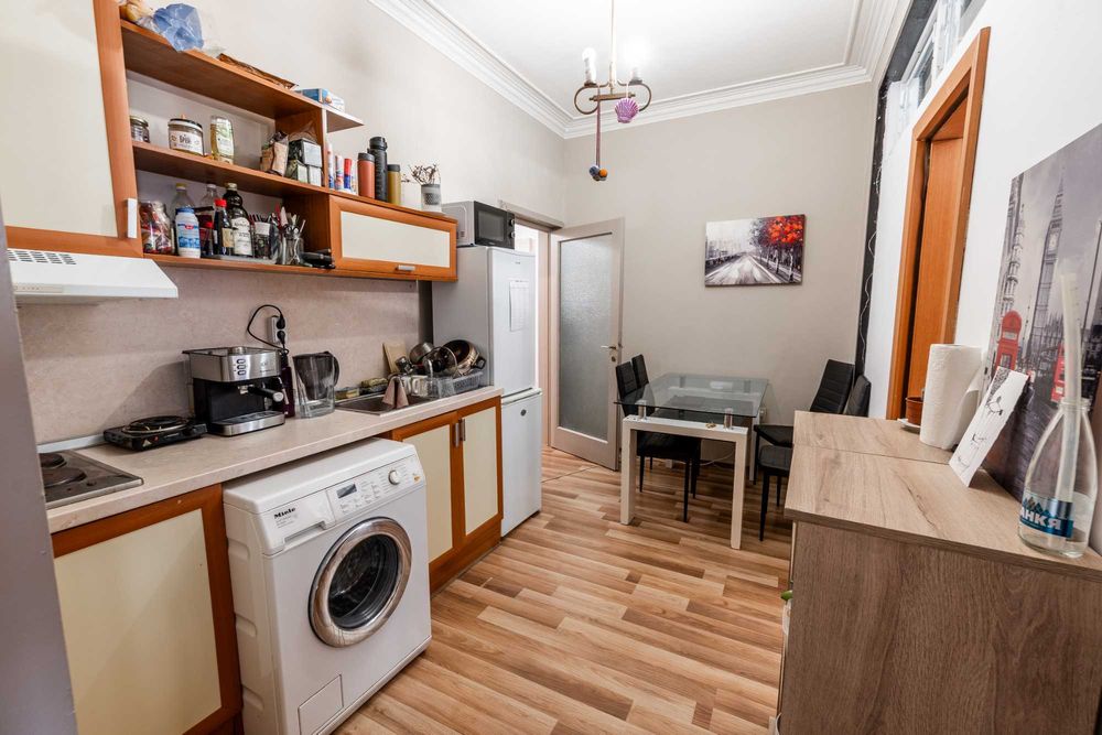 Нощувки Vasil Levski 3BR Retreat София