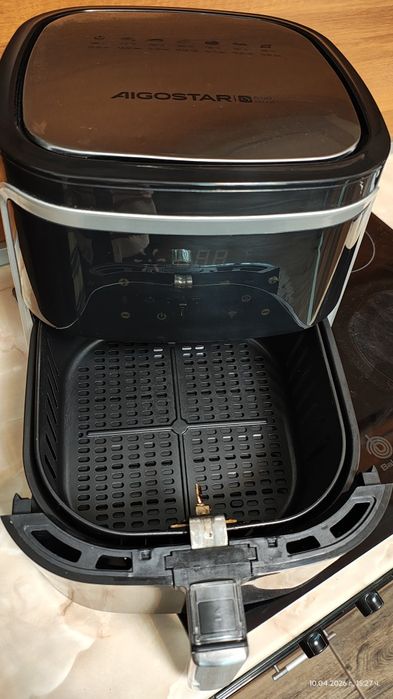Фритюрник Aigostar, XXL 7L 1900W, 360 циркулация на въздуха, черен. Ко