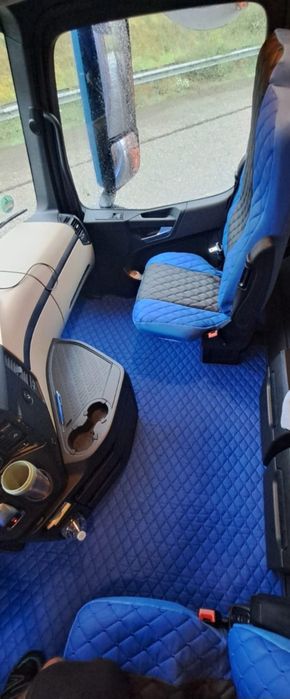 Cap Tractor Mercedes Actros