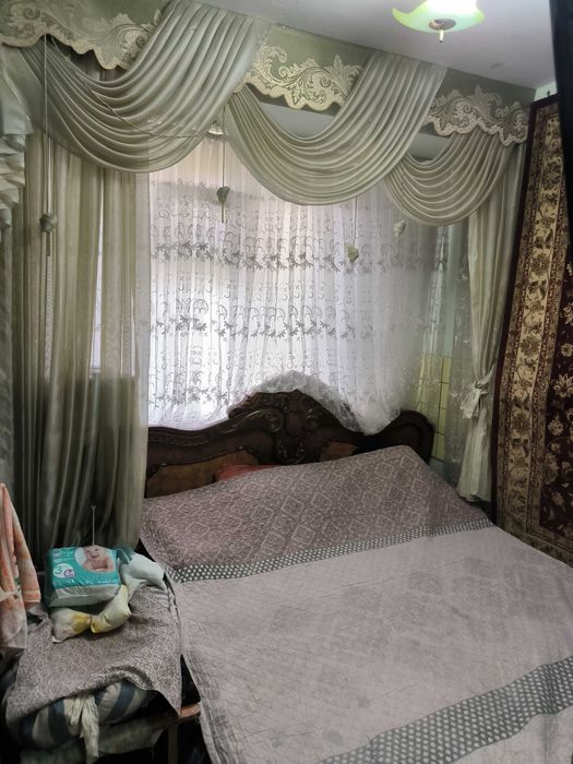 Sotiladi Продается на Хамид Алимджан 2 ком квартира рядом с Акай Сити