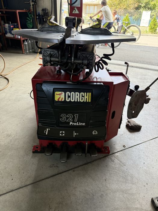 Машина монтаж демонтаж гуми