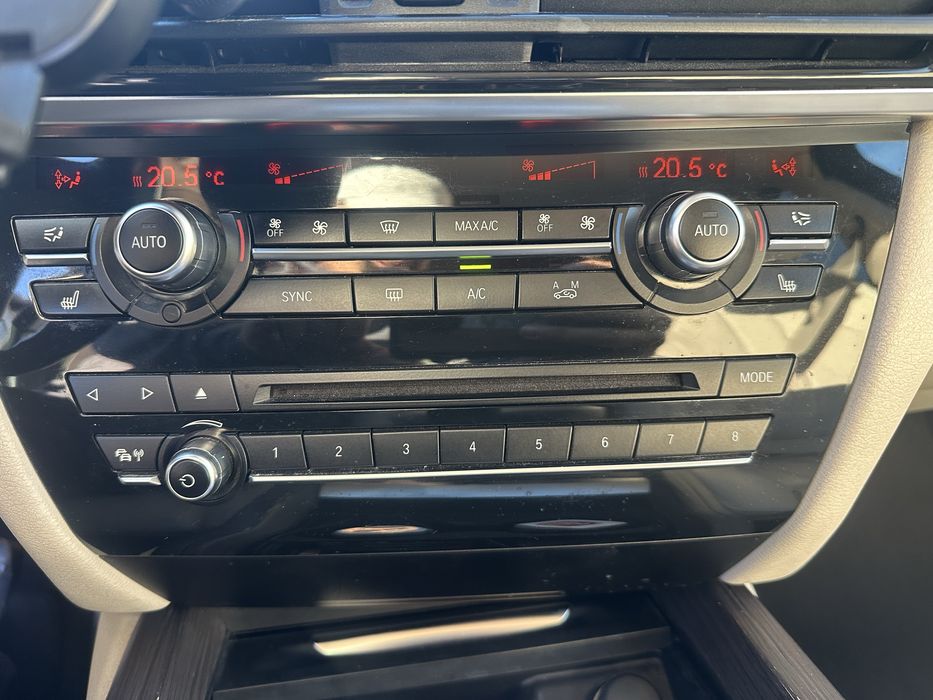 Bmw x5 f15 2016. Sau schimb cu plug in hibrid