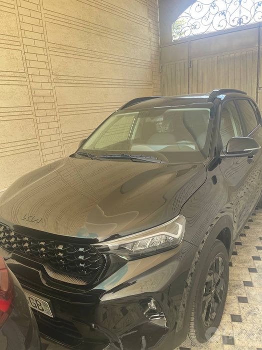 Kia sonet full  sotiladi xolati zor