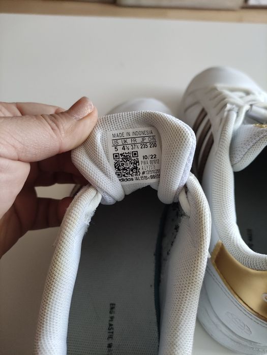 Маратонки Adidas