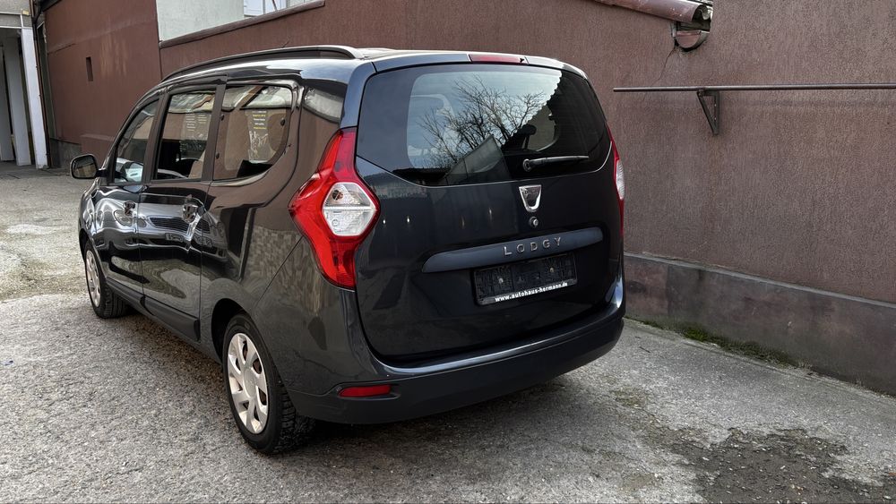 Dacia Lodgy 7 locuri 1.6 Mpi benzina / euro 5 / 2013 / rate