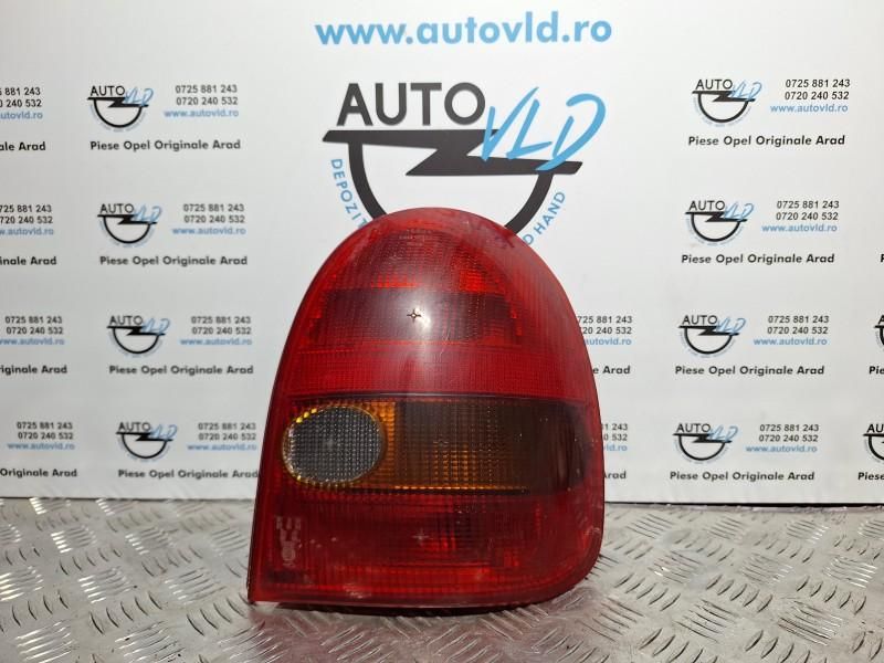 Stop aripa dreapta Opel Corsa B