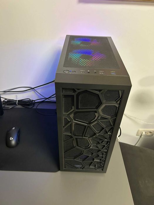 PC Gaming RYZEN 7 9800X3D RTX 5060TI - persoana fizica