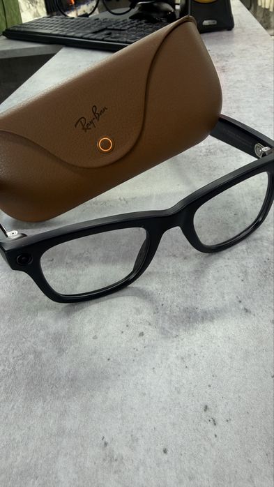 Rayban meta sotiladi ideal