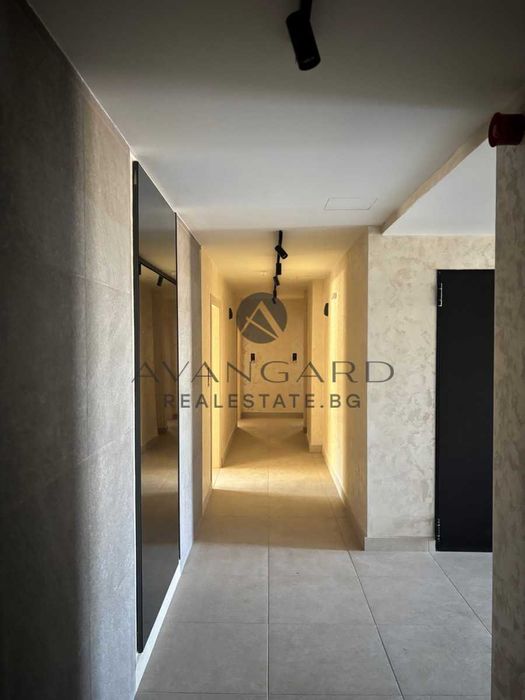 Продава се Тристаен апартамент в Пловдив, Тракия - 100 кв.м за 1500 €/кв.м - Снимка #8