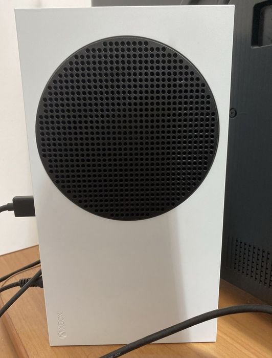 Xbox series s 512 Срочно или обмен игровой пк
